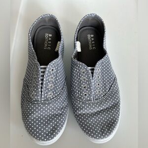 Bluish gray polka dot shoes